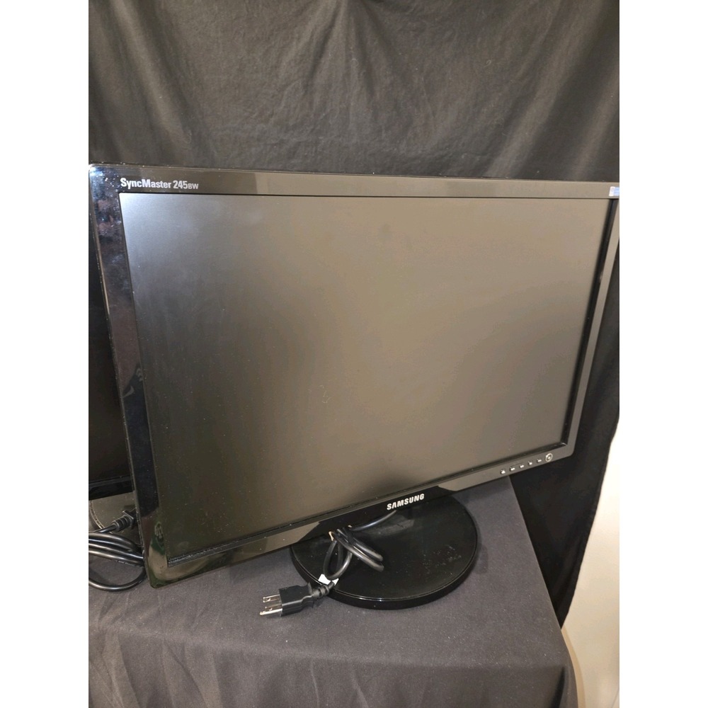 Samsung Syncmaster 245bw 24 Inch Gaming Monitor With Cables Adjustable Stand‎